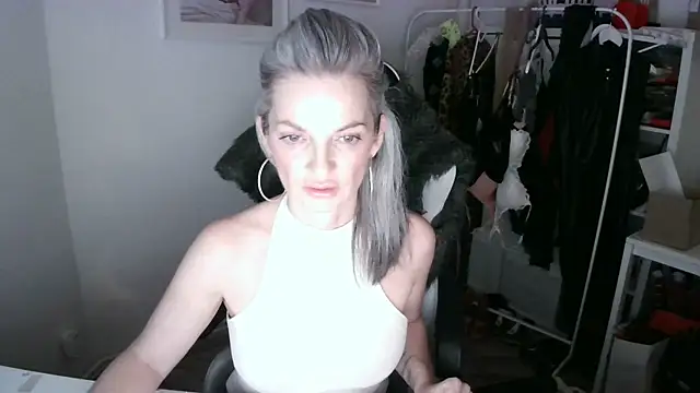 Sabdeluxe online show from 01-19-25, 03:53