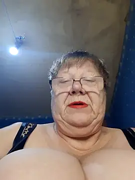 Lena Gaby online show from 11-14-25, 06:12