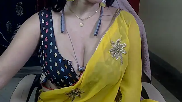 Naiaa-mylove online show from 01-20-25, 12:49