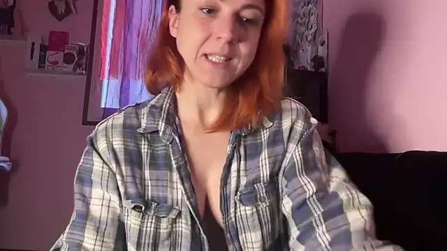 Nikky Divine online show from 02-16-26, 06:42