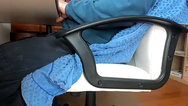 leccaleccafiga online show from 12-13-25, 07:53