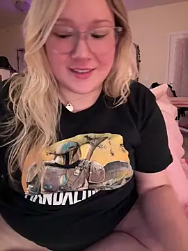 PiggyRose online show from 03-19-26, 12:14