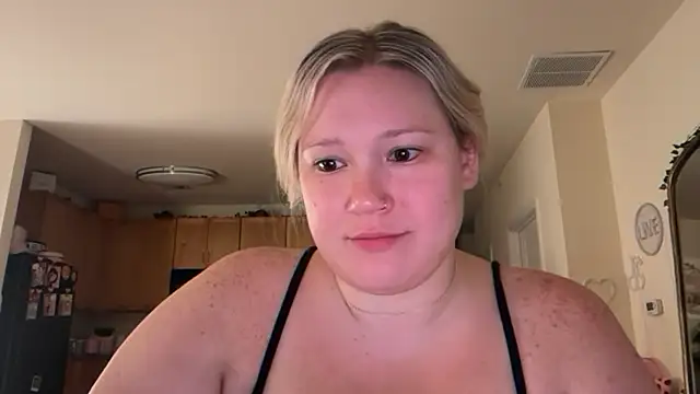 PiggyRose online show from 07-13-26, 02:03