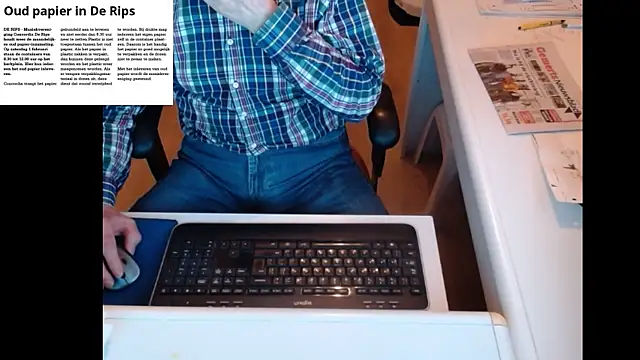 Snapshot of dutchpornking chatting on 01-28-25, 05:56 dutchpornking online show from 01-28-25, 05:56