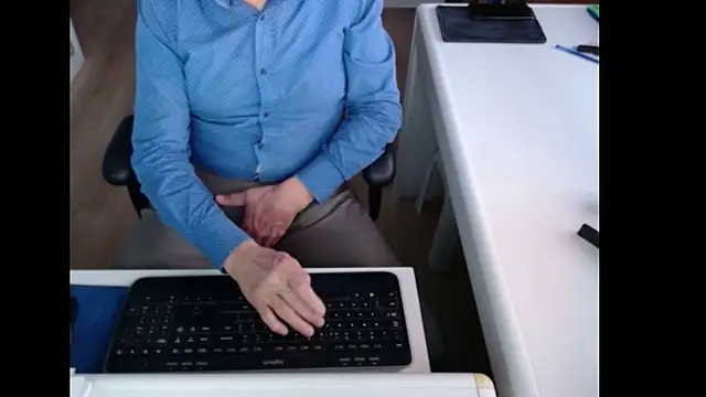 dutchpornking online show from 11-27-25, 07:54