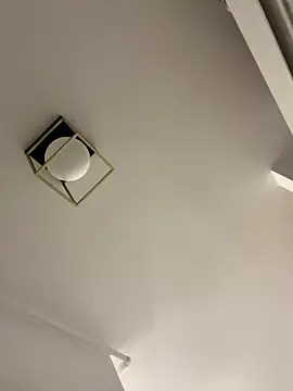 Snapshot of Arabian_beauty chatting on 10-26-25, 05:08 Arabian beauty online show from 10-26-25, 05:08