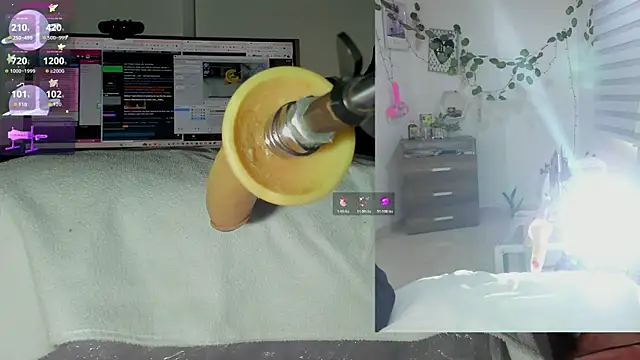 sofi velez online show from 12-22-25, 04:59