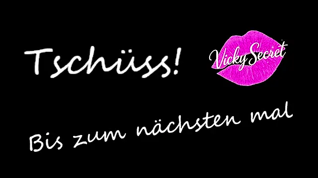 Snapshot of VickySecret_de chatting on 11-22-25, 01:37 VickySecret de online show from 11-22-25, 01:37