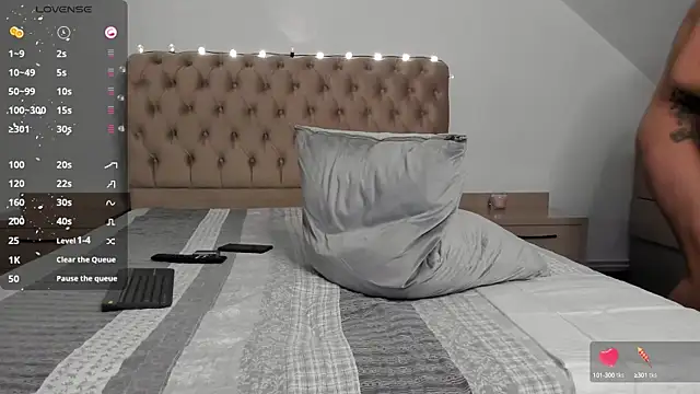 Snapshot of BiancaCruzzz chatting on 01-06-25, 03:51 BiancaCruzzz online show from 01-06-25, 03:51