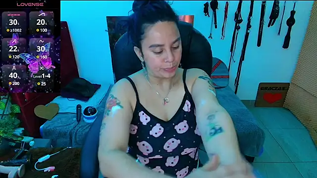 elektra 32 online show from 03-18-25, 01:20