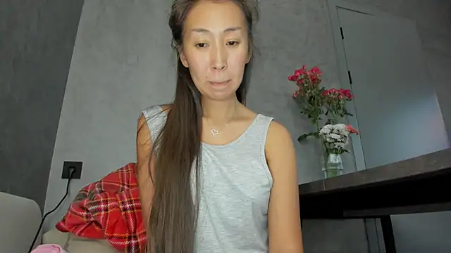 Kimmy sunn online show from 10-30-25, 02:51