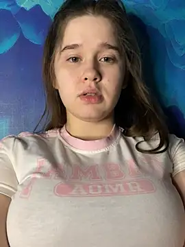 Snapshot of HornyGirlH chatting on 12-19-24, 08:34 HornyGirlH online show from 12-19-24, 08:34