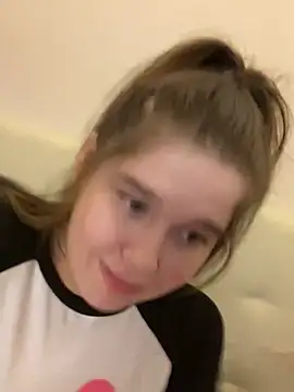 Snapshot of HornyGirlH chatting on 02-21-25, 01:55 HornyGirlH online show from 02-21-25, 01:55