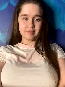 Snapshot of HornyGirlH chatting on 10-13-25, 11:05 HornyGirlH online show from 10-13-25, 11:05