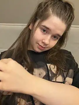 HornyGirlH online show from 03-28-26, 10:53