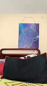 Snapshot of iamemmablake chatting on 12-08-24, 03:32 iamemmablake online show from 12-08-24, 03:32