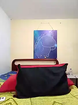 Snapshot of iamemmablake chatting on 02-23-25, 01:21 iamemmablake online show from 02-23-25, 01:21