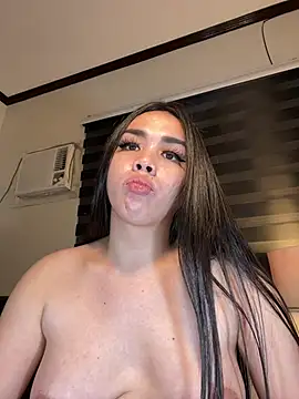 Snapshot of MISSANACONDA chatting on 03-15-25, 02:34 MISSANACONDA online show from 03-15-25, 02:34
