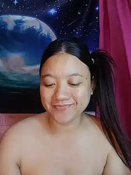 Urchanel online show from 07-18-26, 04:22