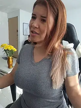 jnilu1227 online show from 02-09-26, 01:48