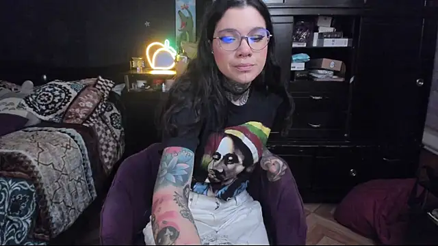 Lilmarieee online show from 01-17-25, 10:01