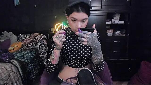 Lilmarieee online show from 02-03-25, 10:21
