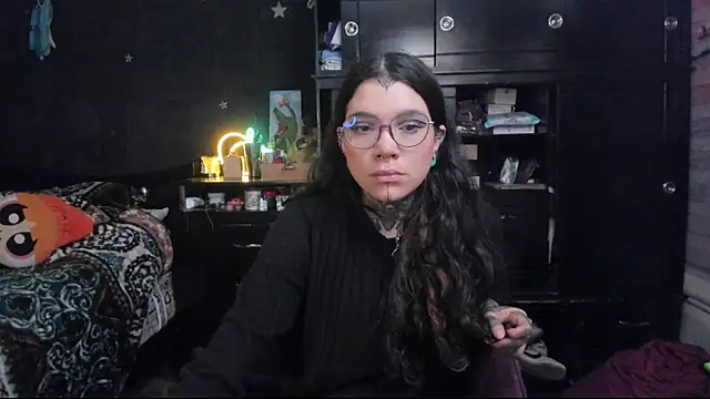 Lilmarieee online show from 02-17-25, 10:58