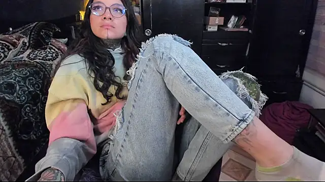 Lilmarieee online show from 02-19-25, 01:51