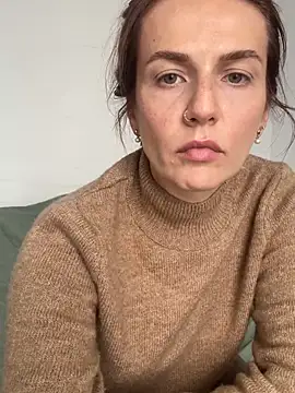 BritneyHall online show from 04-22-26, 10:17