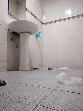 landy20cm online show from 02-28-26, 12:28