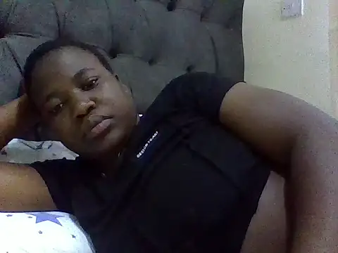 cute-marianna online show from 09-18-25, 03:52