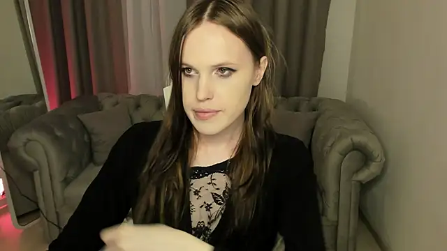 EffieMinki online show from 04-18-26, 09:26