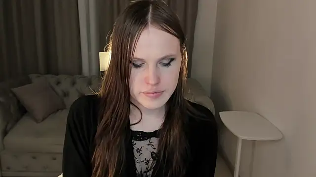 EffieMinki online show from 04-25-26, 09:34