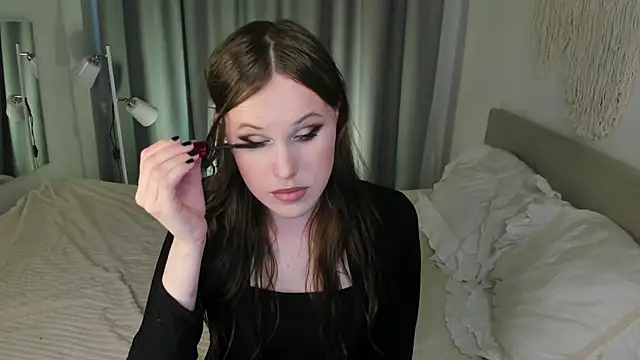 EffieMinki online show from 06-02-26, 09:00