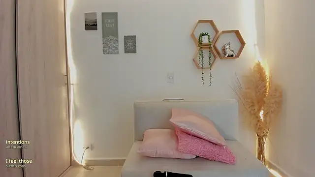 mariam hill online show from 07-28-26, 06:31