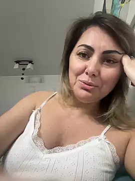 Emma roqueen online show from 01-07-25, 10:30