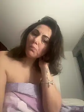 Snapshot of Emma_roqueen chatting on 07-12-26, 10:56 Emma roqueen online show from 07-12-26, 10:56