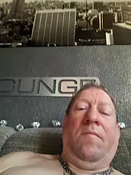 Snapshot of tomtom111111 chatting on 03-07-26, 10:45 tomtom111111 online show from 03-07-26, 10:45