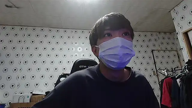 pychan online show from 12-23-24, 01:24