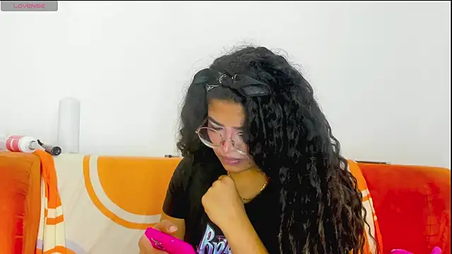 moana taylor online show from 04-22-26, 12:50