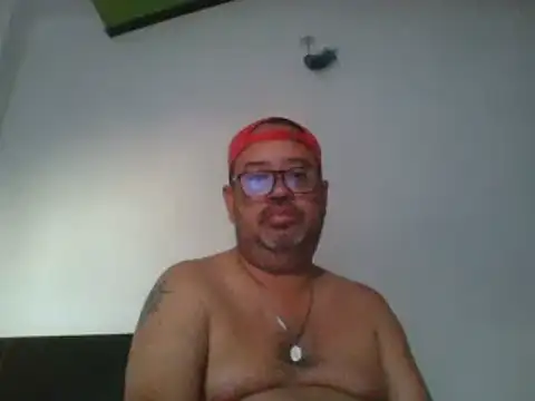 Snapshot of djtomxxx2777 chatting on 01-29-25, 10:53 djtomxxx2777 online show from 01-29-25, 10:53