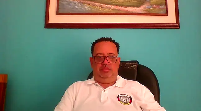 Snapshot of djtomxxx2777 chatting on 03-12-25, 06:55 djtomxxx2777 online show from 03-12-25, 06:55