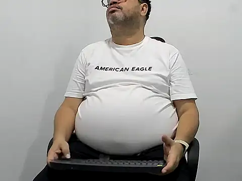 Snapshot of djtomxxx2777 chatting on 03-22-25, 12:49 djtomxxx2777 online show from 03-22-25, 12:49