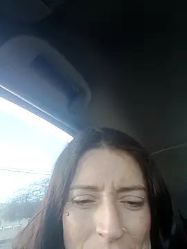 khloebanques online show from 03-15-26, 12:27