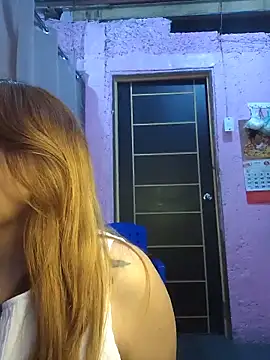 Snapshot of SexyFriends_ chatting on 05-24-26, 01:10 SexyFriends online show from 05-24-26, 01:10