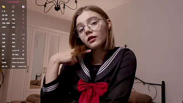 Snapshot of allotropp chatting on 10-09-25, 06:17 allotropp online show from 10-09-25, 06:17