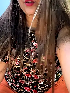 Preet Kaur 69 online show from 10-22-25, 04:29