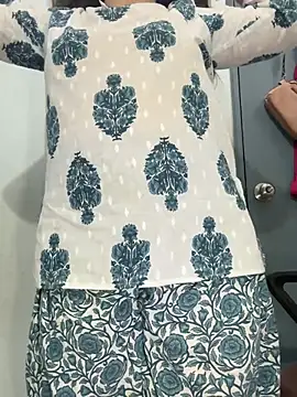 Preet Kaur 69 online show from 03-10-26, 07:52