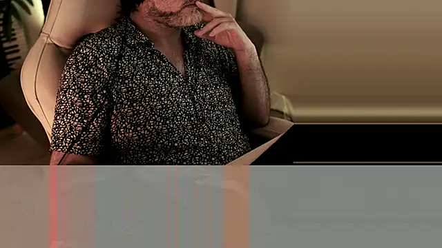 Sanders White online show from 12-24-24, 04:55