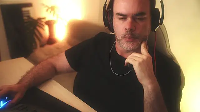 Sanders White online show from 03-04-25, 04:06